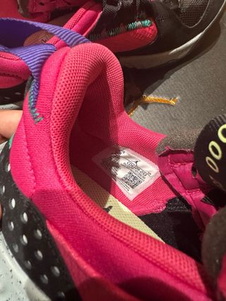 Zapatillas Nike Air Jordan Negras y Rosas