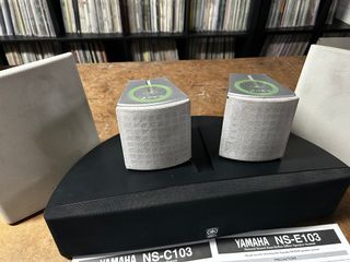 Lote 5 Altavoces 3 YAMAHA + 2 SONY Surround