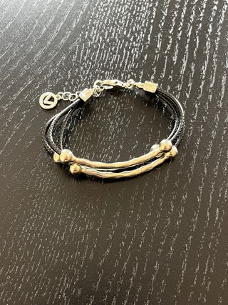 Pulsera Viceroy multicapa con detalles plateados