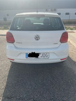 Volkswagen Polo 2015