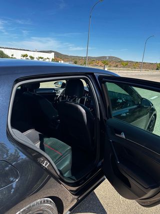 Volkswagen Golf 2019 320cv