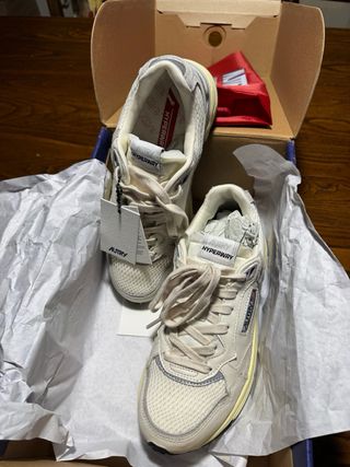 Autry Hyperway Sneakers Donna Bianco Grigio