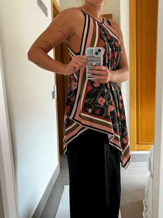 Top pañuelo estampado floral