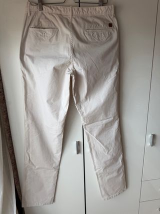 Pantalón chino Pedro del Hierro beige