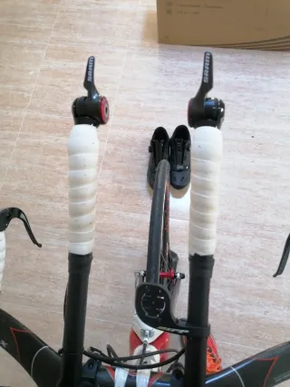 Bicicleta Triatlón Planet X Talla M de carbono.