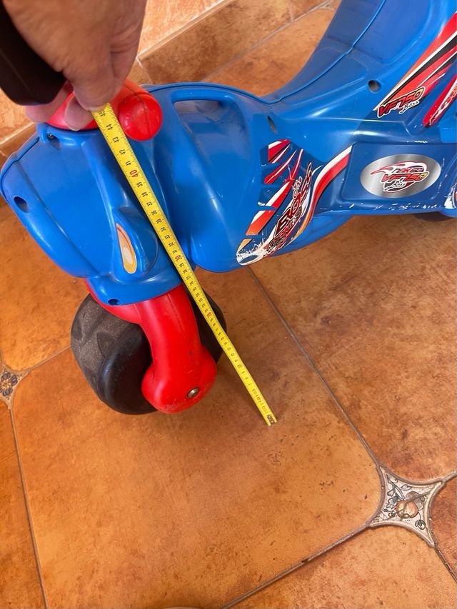 Moto de juguete para niños