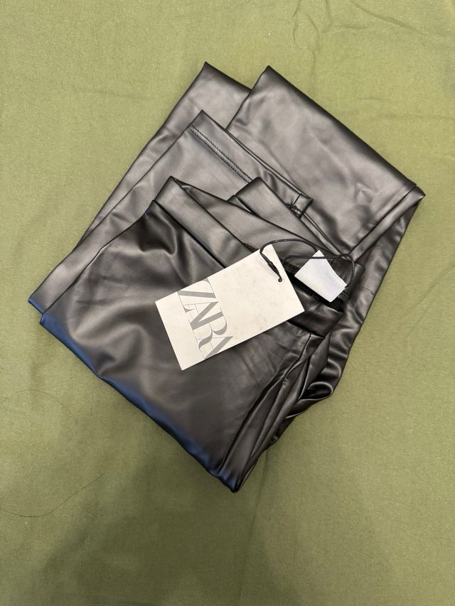 Leggings efecto piel Zara (niña)