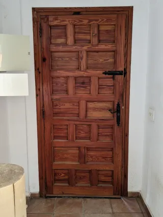Puerta Exterior Madera Castellana