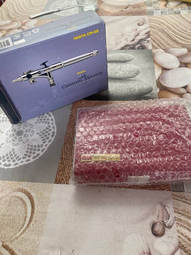 Aerógrafo Iwata Custom Micron CM-SB