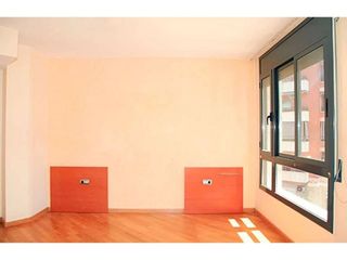 Piso en venta en Molí Nou - Ciutat Cooperativa en Sant Boi de Llobregat