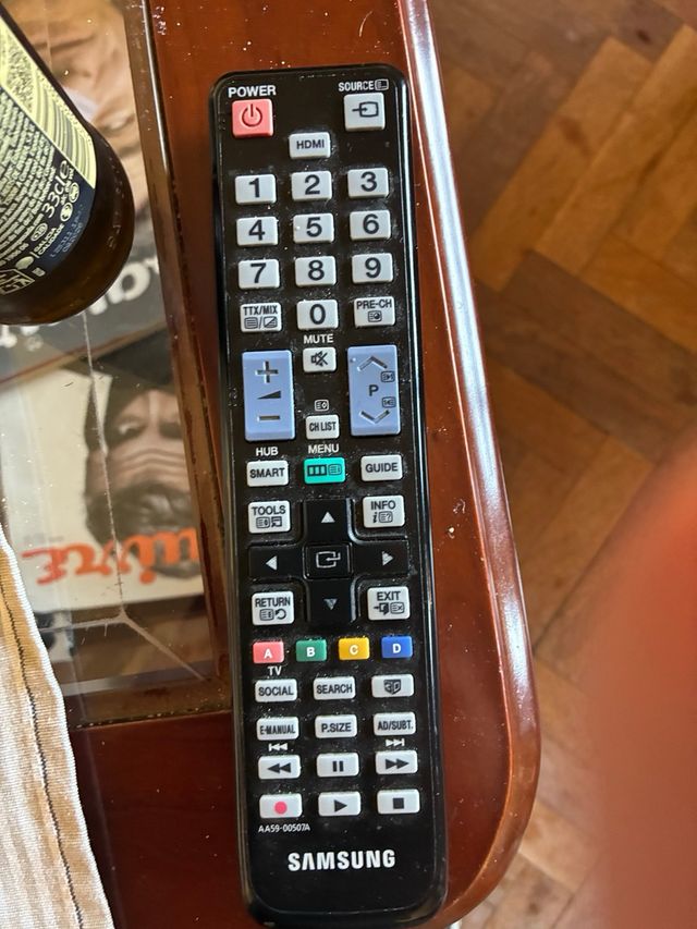 Samsung TV 37 UE37D6000 smart TV 