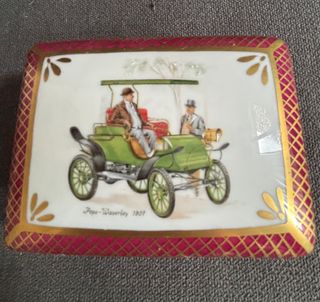 Caja en porcelana de Limoges "Bob Waverley"