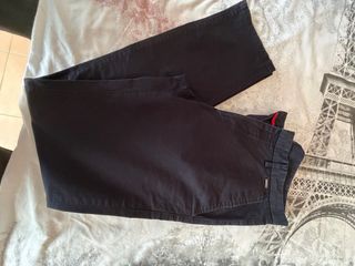Pantalón chino Hugo Boss negro