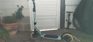 Patinete infantil color menta