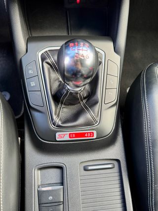 Ford Focus ST 2.3T 280cv 2020