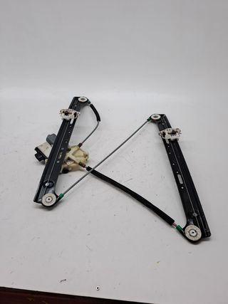 ELEVALUNAS DELANTERO DERECHO BMW X3 (E83) (5)