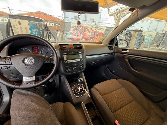 Volkswagen Golf 2008