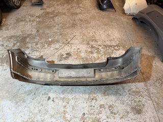 Paragolpes Trasero Negro VW Golf 4