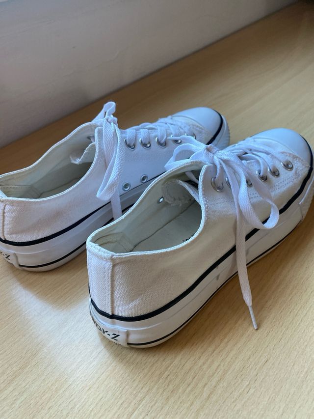 Zapatillas blancas lona plataforma