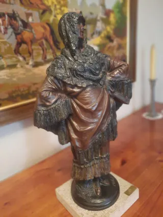 Escultura Maja Española Venanci Vallmitja