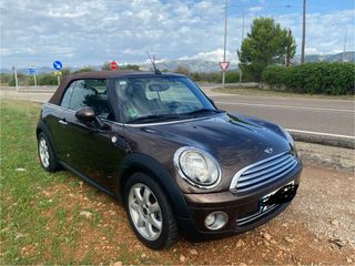 MINI Cabrio 2010
