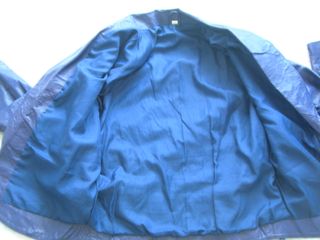Chaqueta corta de cuero azul