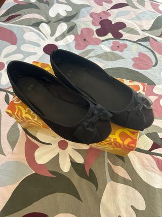 Ballerine nere H&M con fiocco