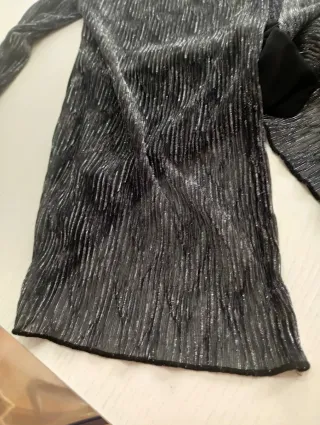 Blusón fiesta plateado y negro