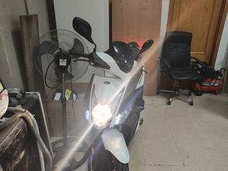 Kymco Agility City 125 Scooter Del 2022 fabulosa