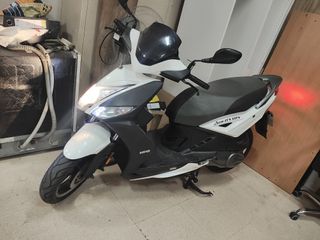Kymco Agility City 125 Scooter Del 2022 fabulosa