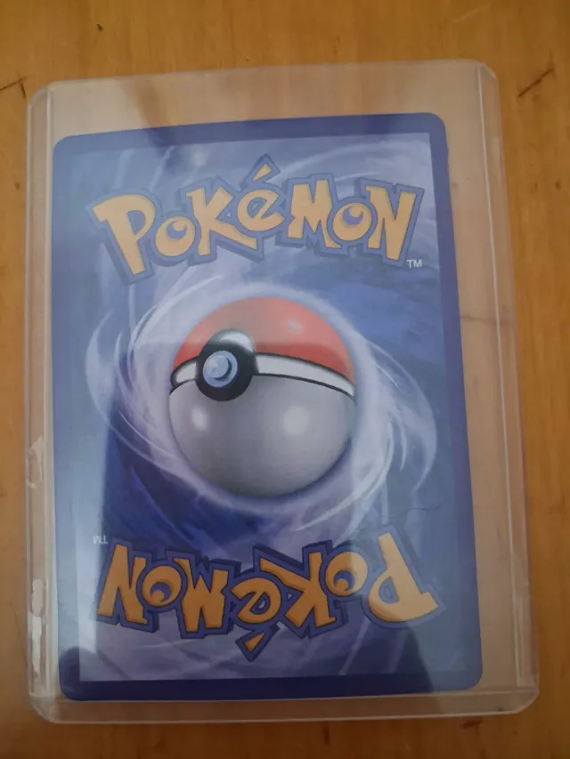 Carta Pokémon Jolteon EX 260 HP