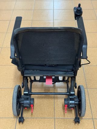 Silla de ruedas eléctrica ligera, de carbono