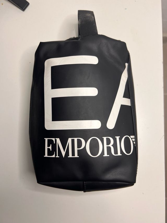 Bolsa Emporio Armani Negra  original %
