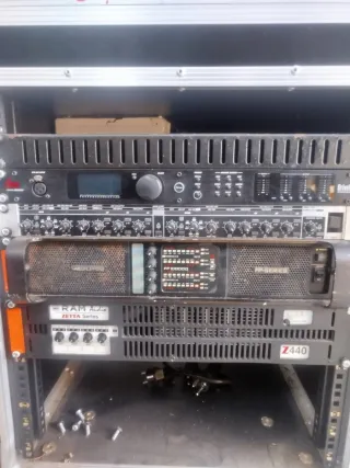 Amplificador Profesional RAM Audio Zetta