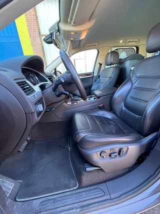 Volkswagen Touareg 2012