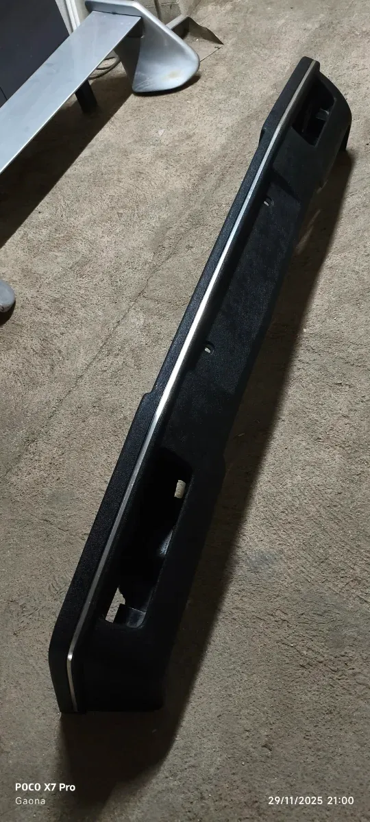 Parachoques delantero Peugeot 505