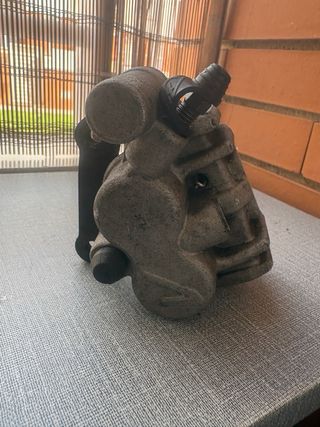 Pinza Freno Delantero Derbi GP1 1️⃣5️⃣€