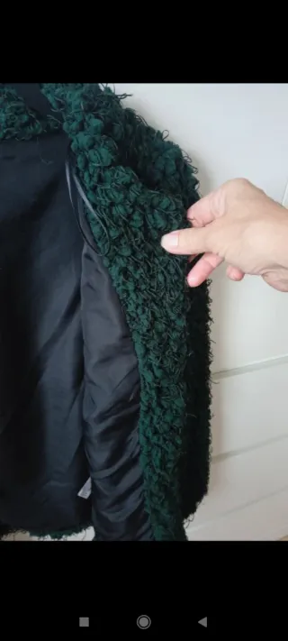 Abrigo Zara verde pelo sintético