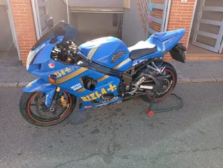 Suzuki GSXR 1000 K3 K4