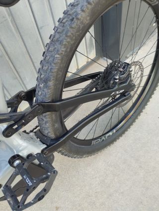 Bicicleta eléctrica Specialized Levo Alloy