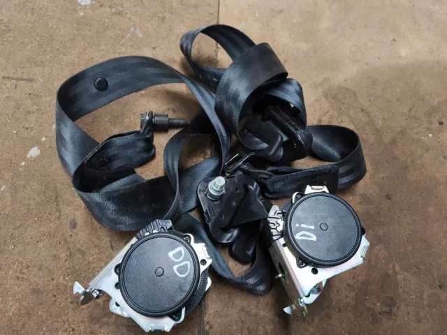 Cinturones Dacia Sandero II Delanteros