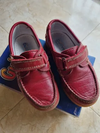 Náuticos niño de piel. N° 28