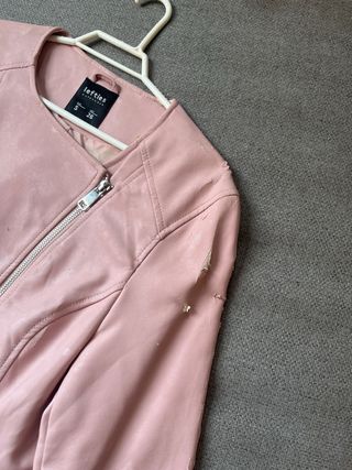 Chaqueta efecto piel Lefties rosa