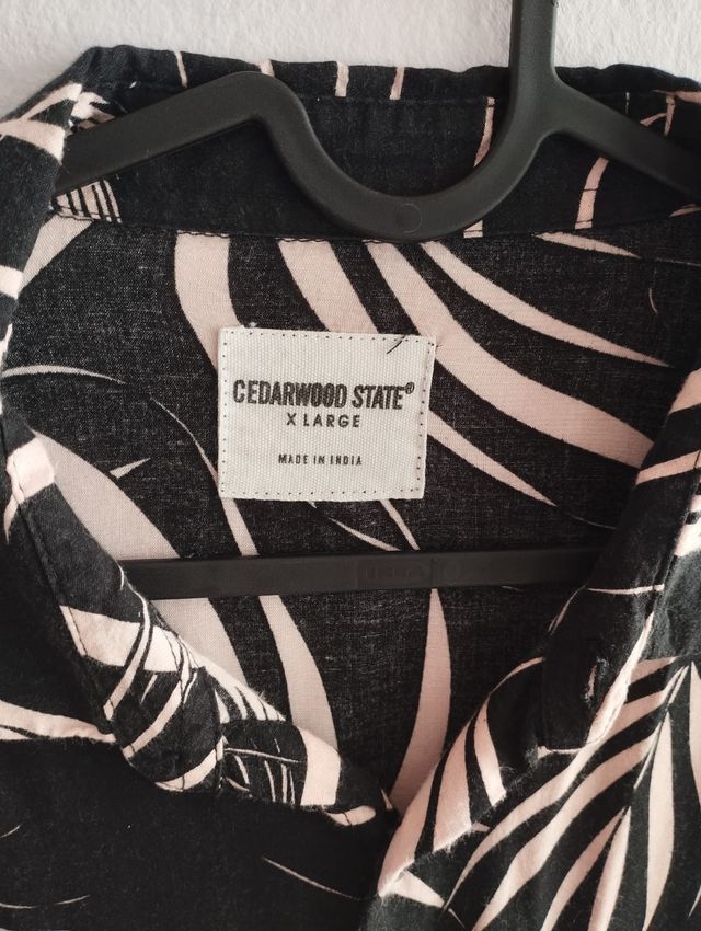 Camisa Primark Estampado Hojas Talla XL