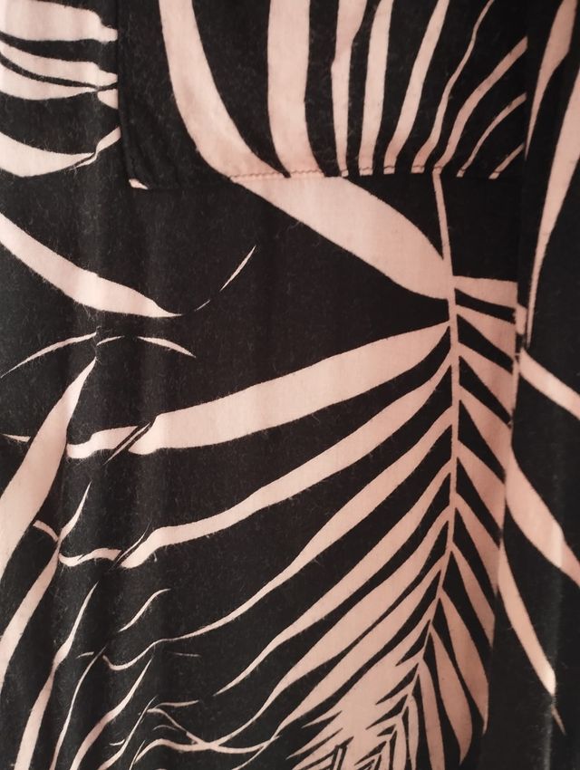 Camisa Primark Estampado Hojas Talla XL