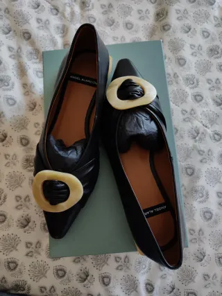 Bailarinas Angel Alarcón de piel. Color Negro 