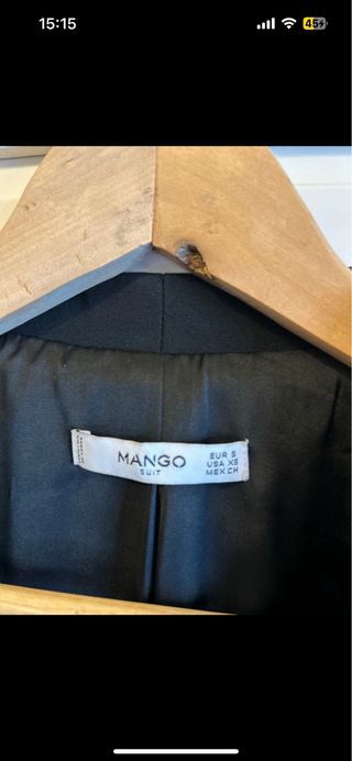 Blazer nero Mango