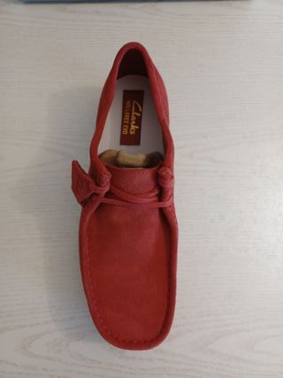 Clarks WallabeeEVO Talla 44 Rojo/Marrón