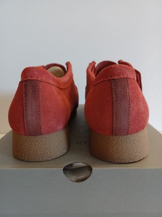 Clarks WallabeeEVO Talla 44 Rojo/Marrón