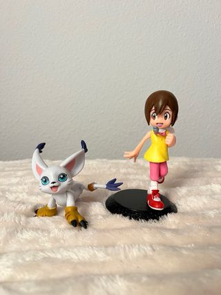 Figuras Digimon Kari, Gatomon y Angewomon